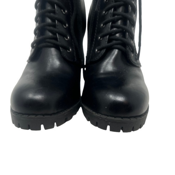 SODA Heeled Boots - Picture 6 of 10